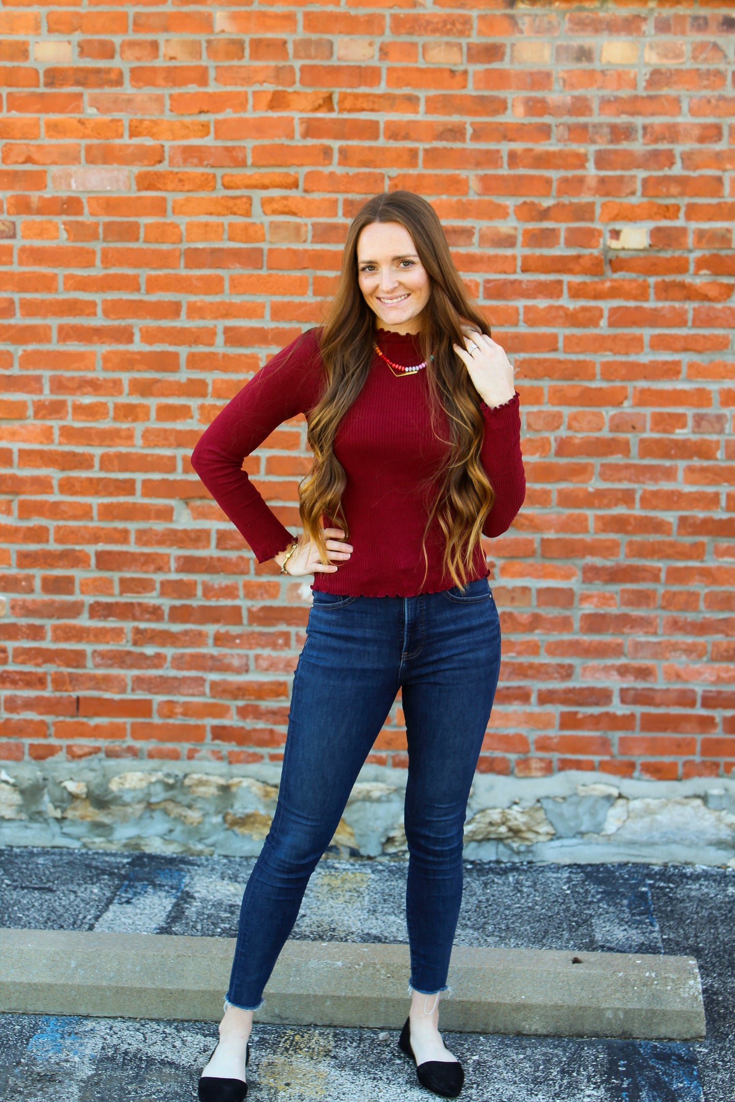 Remi Lettuce Hem Top - Wine