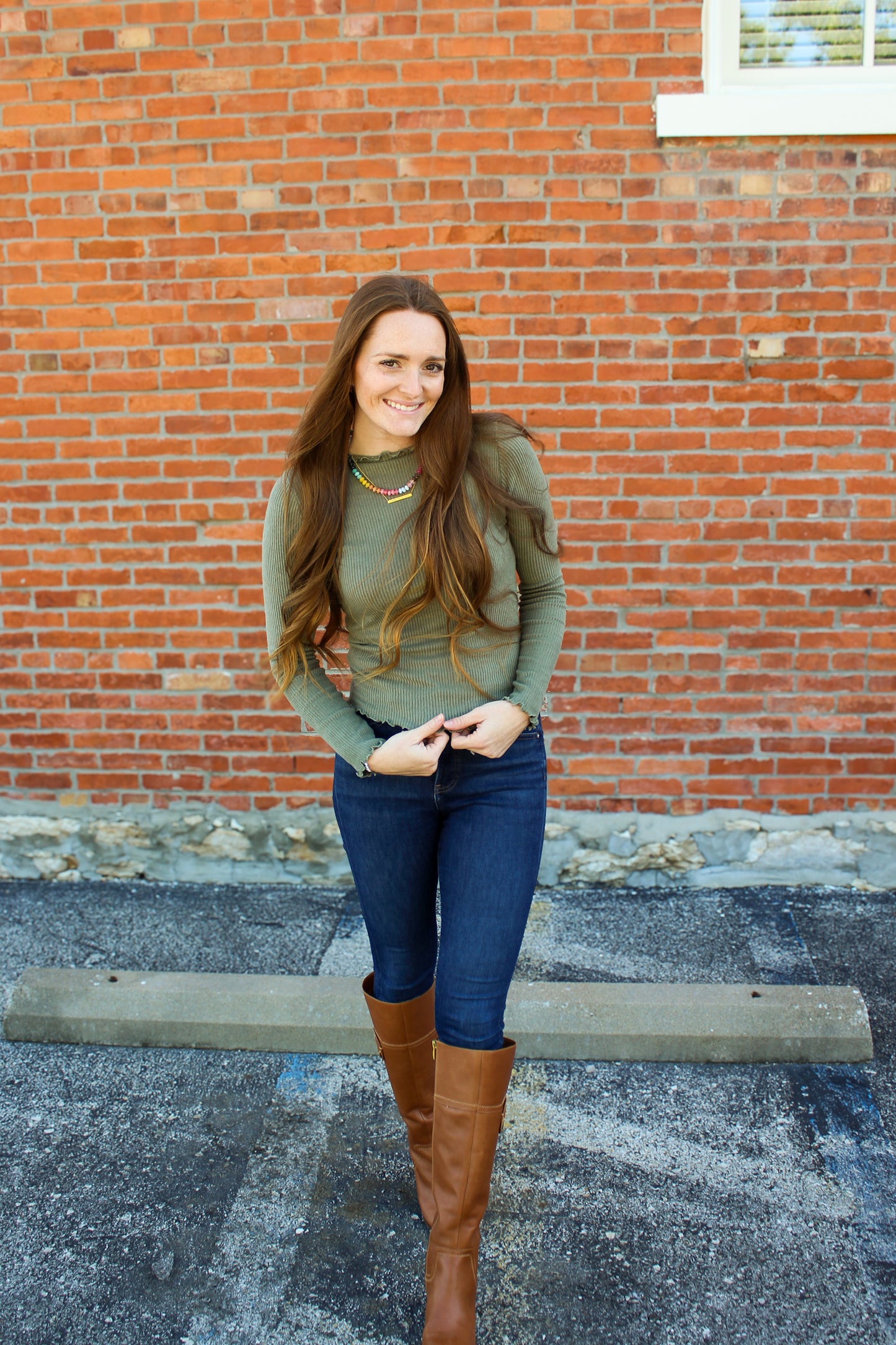 Remi Lettuce Hem Top - Olive