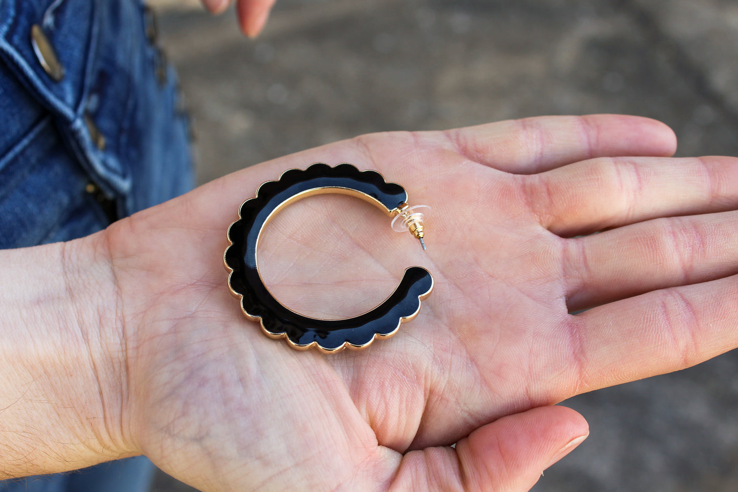 Scallop Hoop Earrings