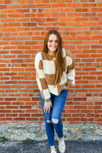 Load image into Gallery viewer, Tan/White Checkered Sweater