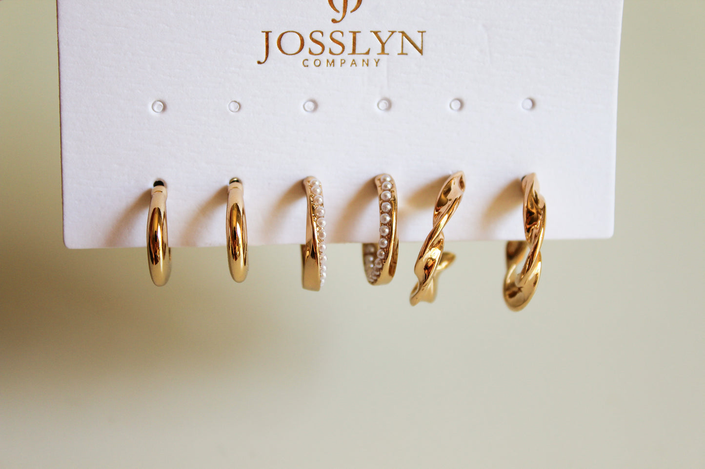 Hilary Classic Twist Hoop Earring Set