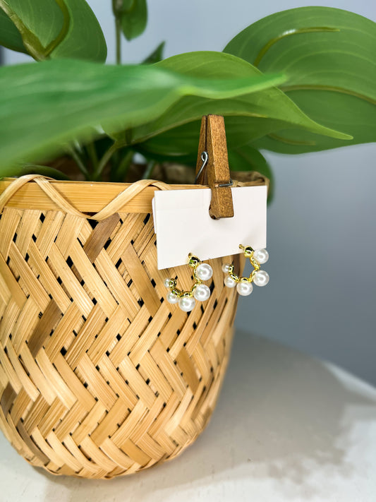 Bubbly Pearl Hoops