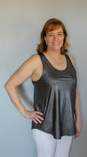 Load image into Gallery viewer, Metallic Shimmer Pocket Tank - Simply L Boutique