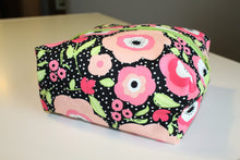 Load image into Gallery viewer, Floral Polka Dot Utility Bag - Simply L Boutique