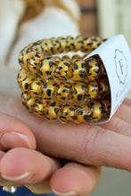 Load image into Gallery viewer, Light Leopard Hair Ties